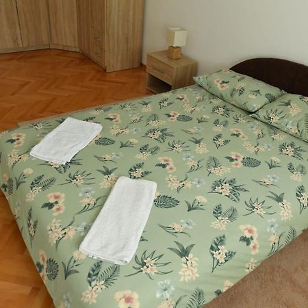Dobi Apartmani Wing Jagodina Εξωτερικό φωτογραφία