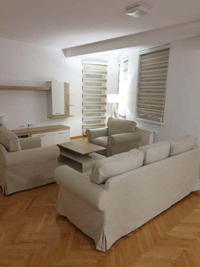 Dobi Apartmani Wing Jagodina Εξωτερικό φωτογραφία